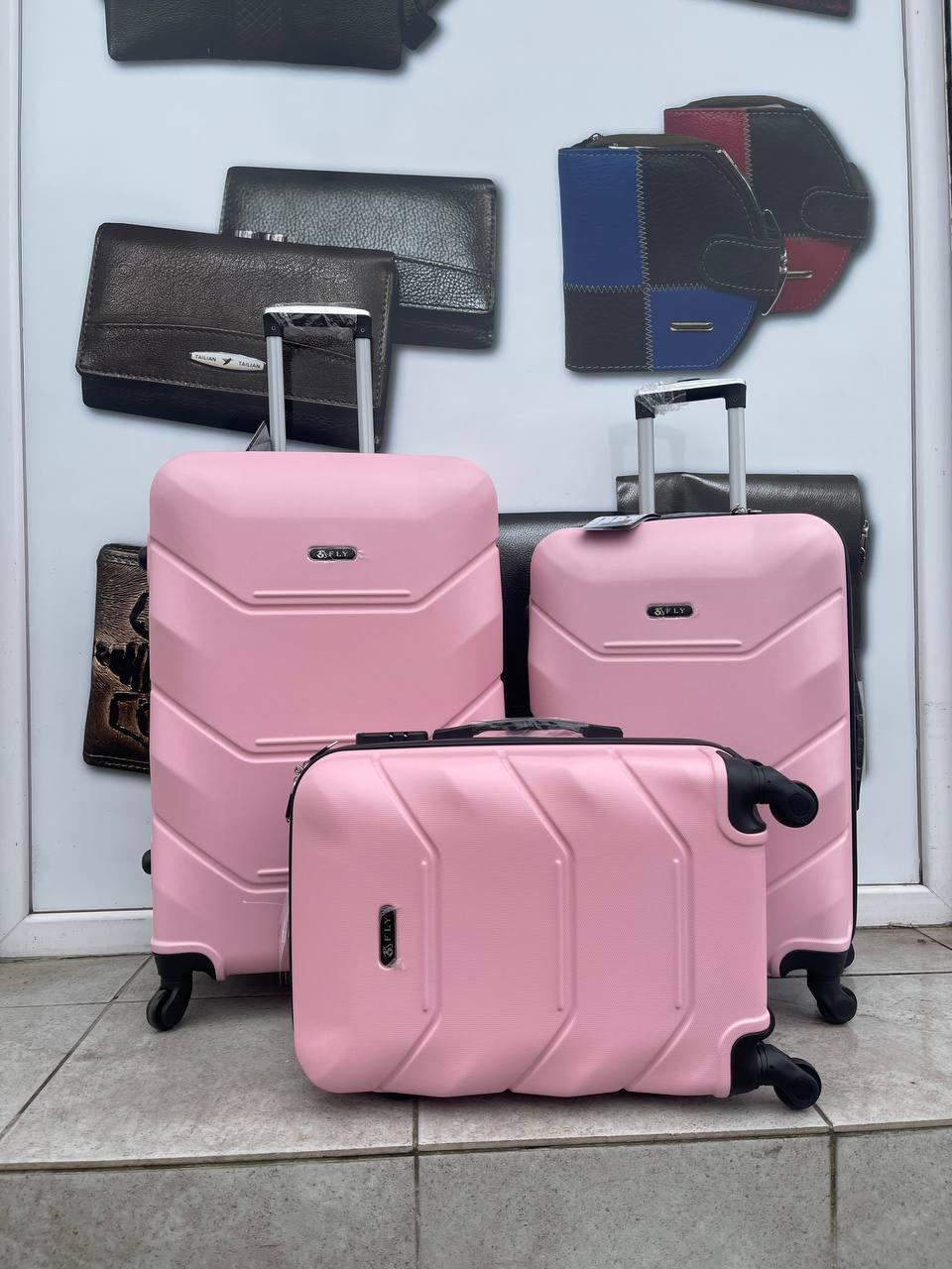 Комплект чемоданов пластиковый на 4х колёсах ( L M S ) FLY розовое Пудра. (OR) — изображение 3